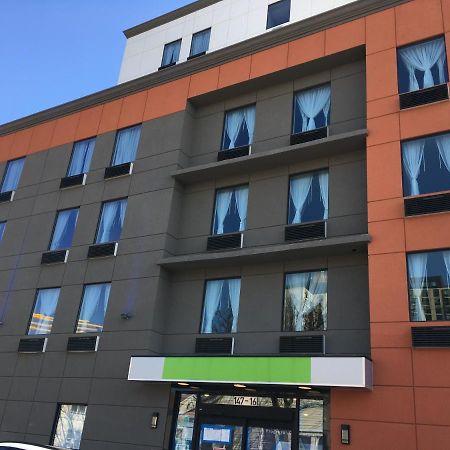 Magna Hotel Jfk Airtrain Ню Йорк Екстериор снимка