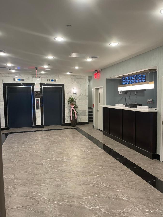 Magna Hotel Jfk Airtrain Ню Йорк Екстериор снимка