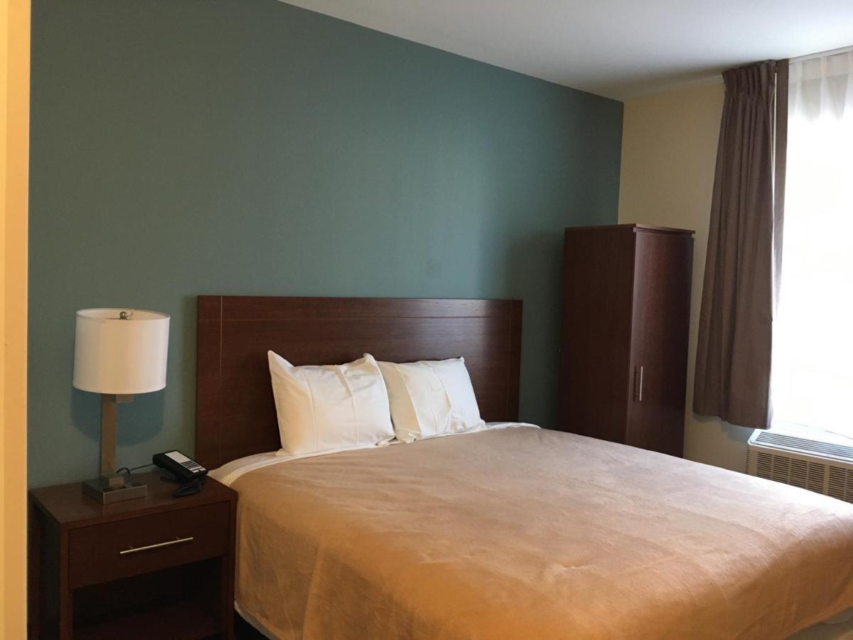 Magna Hotel Jfk Airtrain Ню Йорк Екстериор снимка