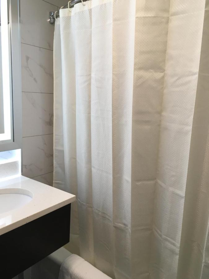Magna Hotel Jfk Airtrain Ню Йорк Екстериор снимка